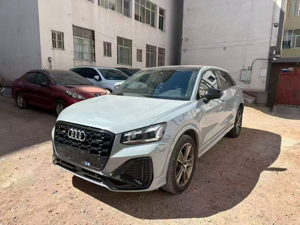 Audi Q2L 2022 года 35 TFSI Elegance Edition - Huishida Trading