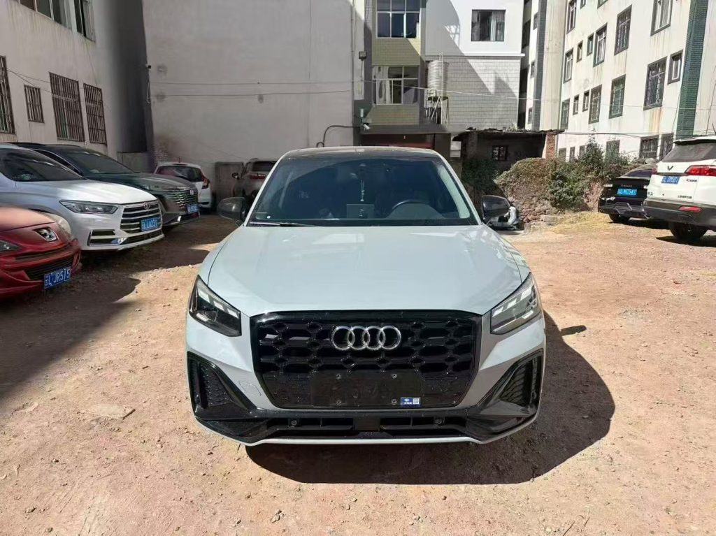 Audi Q2L 2022 года 35 TFSI Elegance Edition - Huishida Trading