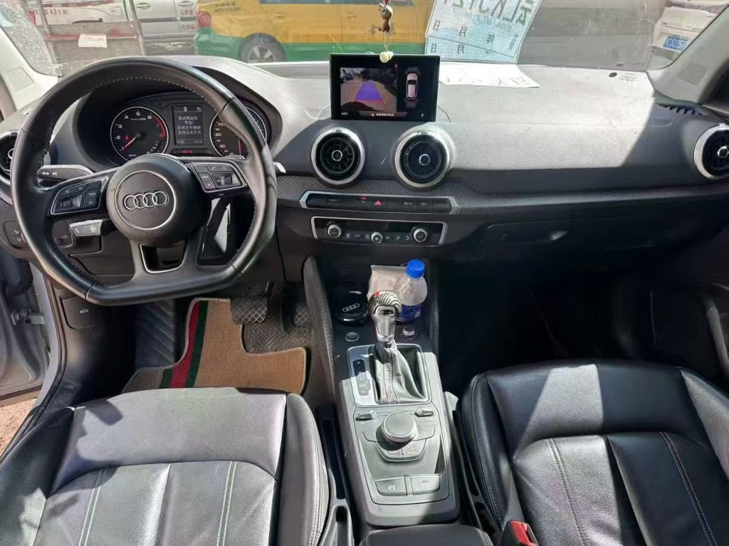 Audi Q2L 2022 года 35 TFSI Elegance Edition - Huishida Trading