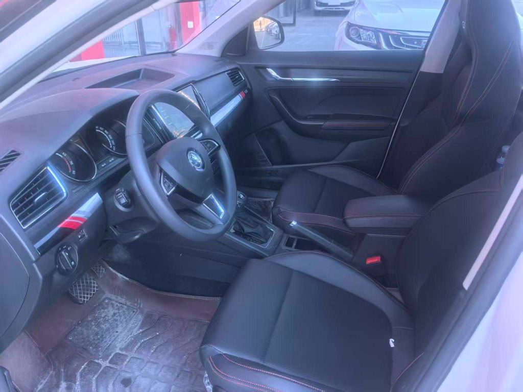 Škoda Kamiq 2022 GT 1.5L Automatic Premium Edition - Huishida Trading