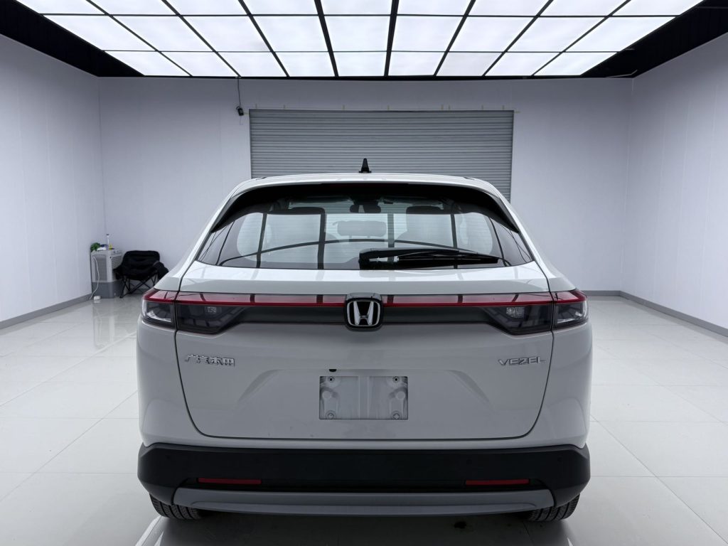 Honda Vezel 2023 Model 1.5L CVT Tech Edition - Huishida Trading