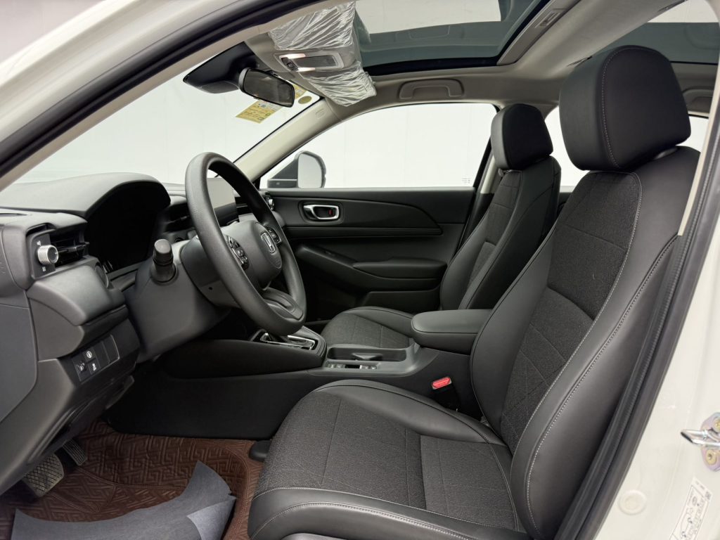 Honda Vezel 2023 Model 1.5L CVT Tech Edition - Huishida Trading