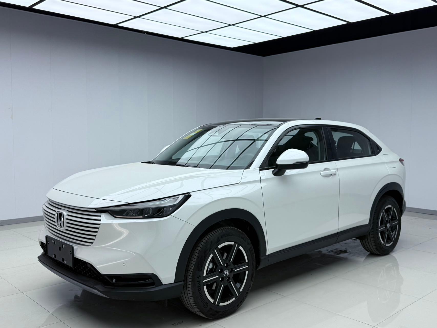 Honda Vezel  2023 Model 1.5L CVT Tech Edition