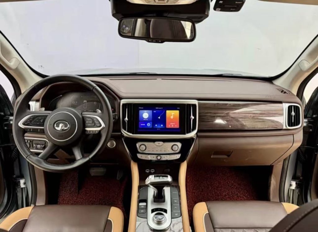 Poer Pickup 2023 2.0T Пассажирская версия Автоматическая бензиновая 4WD Premium Edition GW4C20B - Huishida Trading