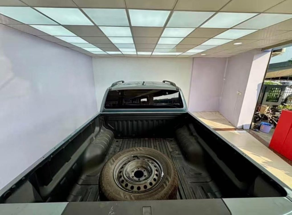 Poer Pickup 2023 2.0T Пассажирская версия Автоматическая бензиновая 4WD Premium Edition GW4C20B - Huishida Trading