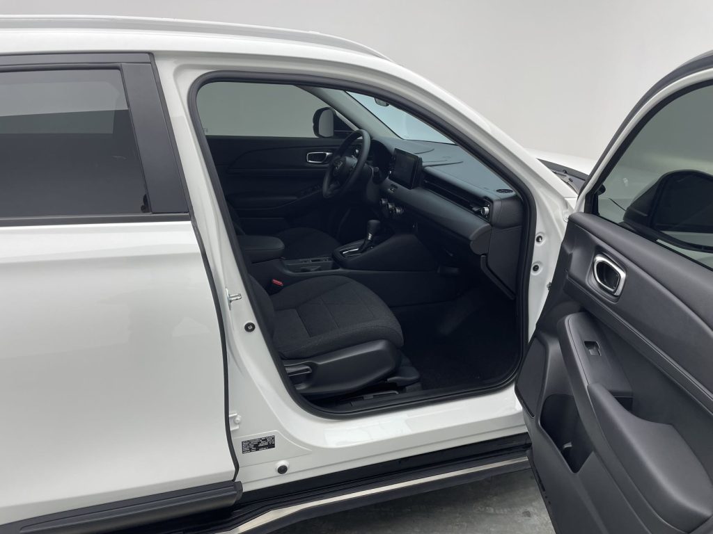 Honda Vezel 2023 1.5L CVT Elite Edition - Huishida Trading