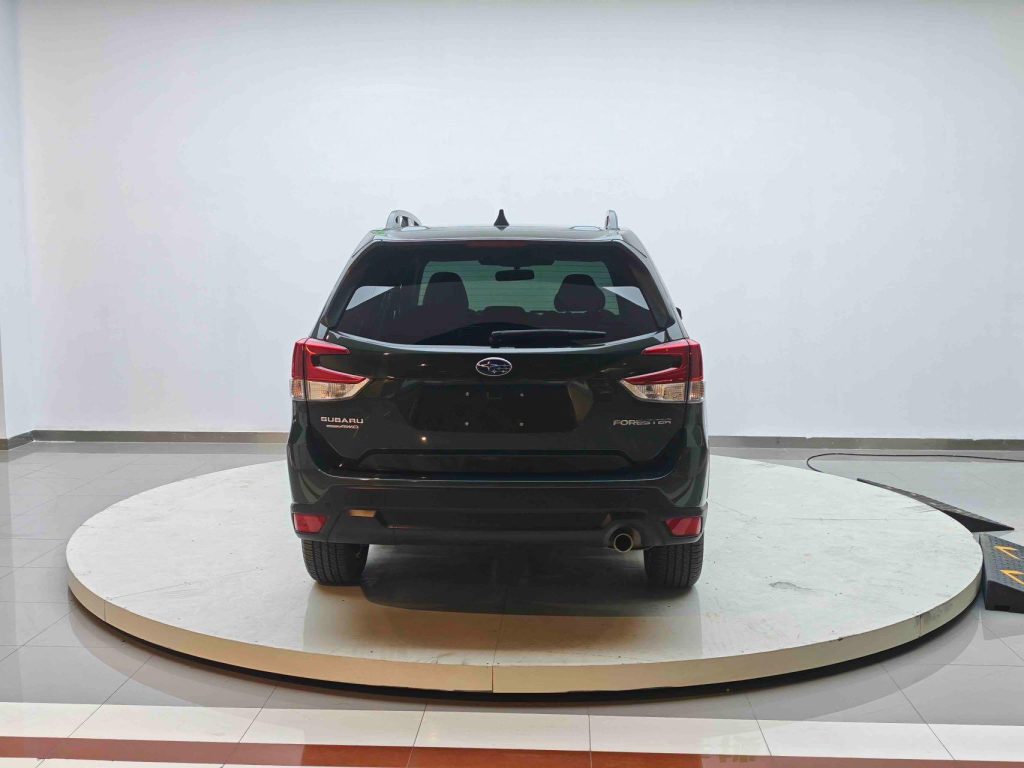 Subaru Forester 2022 2.0i AWD Luxury Edition EyeSight - Huishida Trading