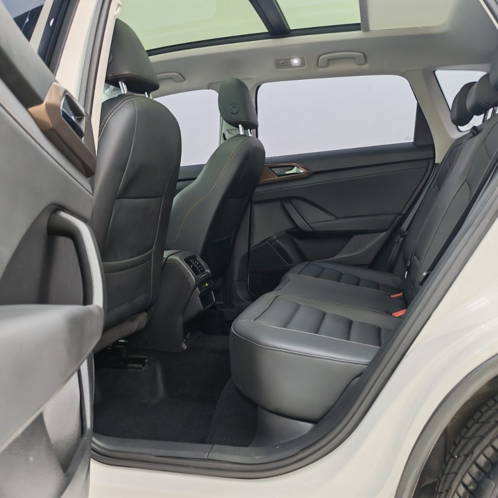 Volkswagen Tharu 2022 года 280TSI Передний привод Luxury Edition - Huishida Trading