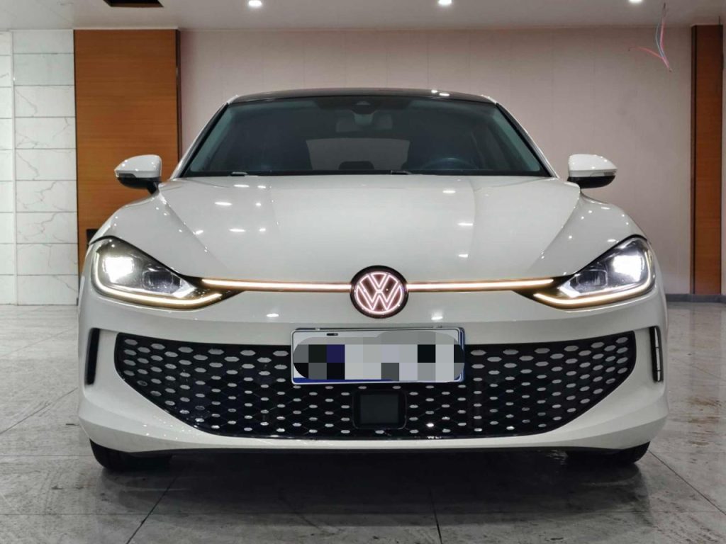 Модель 2022 LAMANDO L 280TSI DSG Cool Edition - Huishida Trading