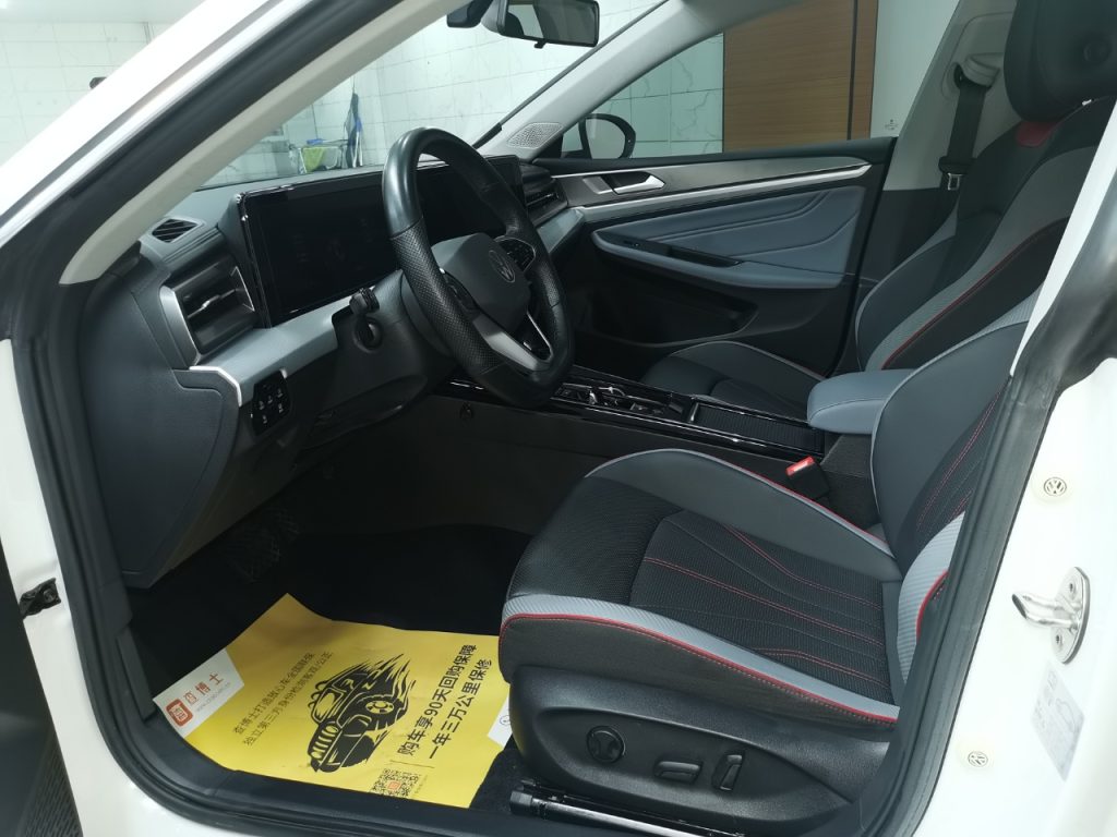 Модель 2022 LAMANDO L 280TSI DSG Cool Edition - Huishida Trading