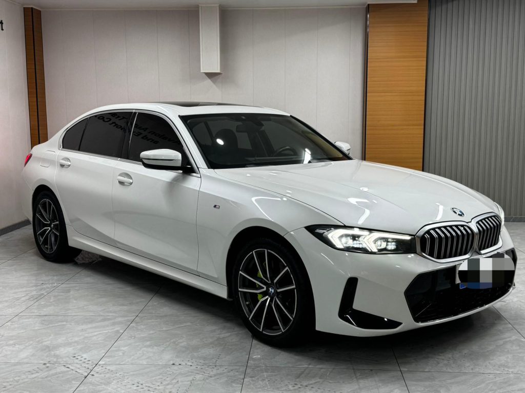 2023 BMW 3 Series 320Li M Sport Package - Huishida Trading