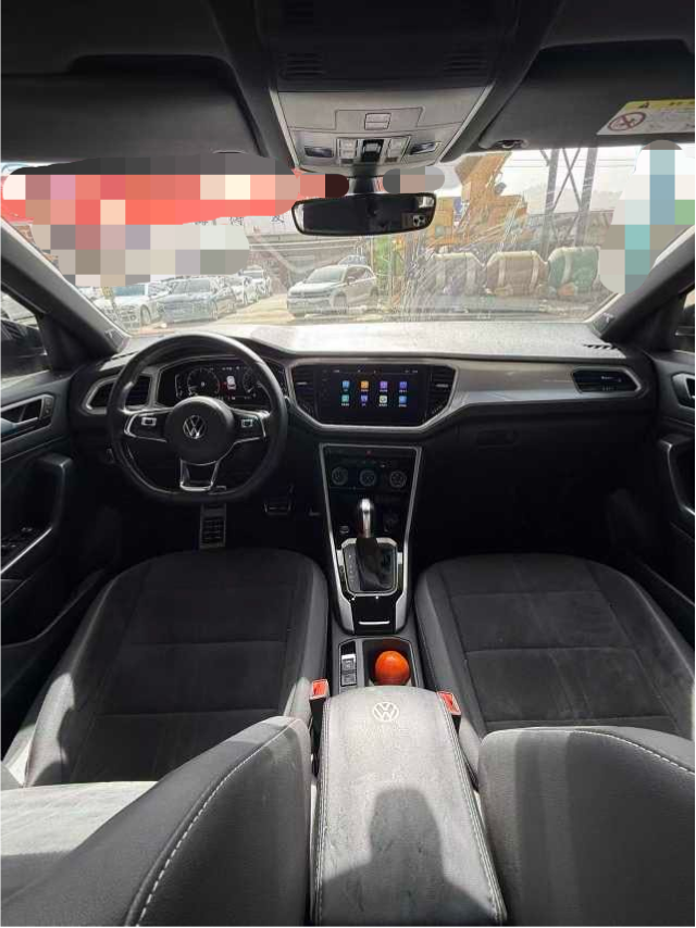 Volkswagen T-ROC 2022 года 280TSI DSG Передний привод R-Line Pro PLUS - Huishida Trading