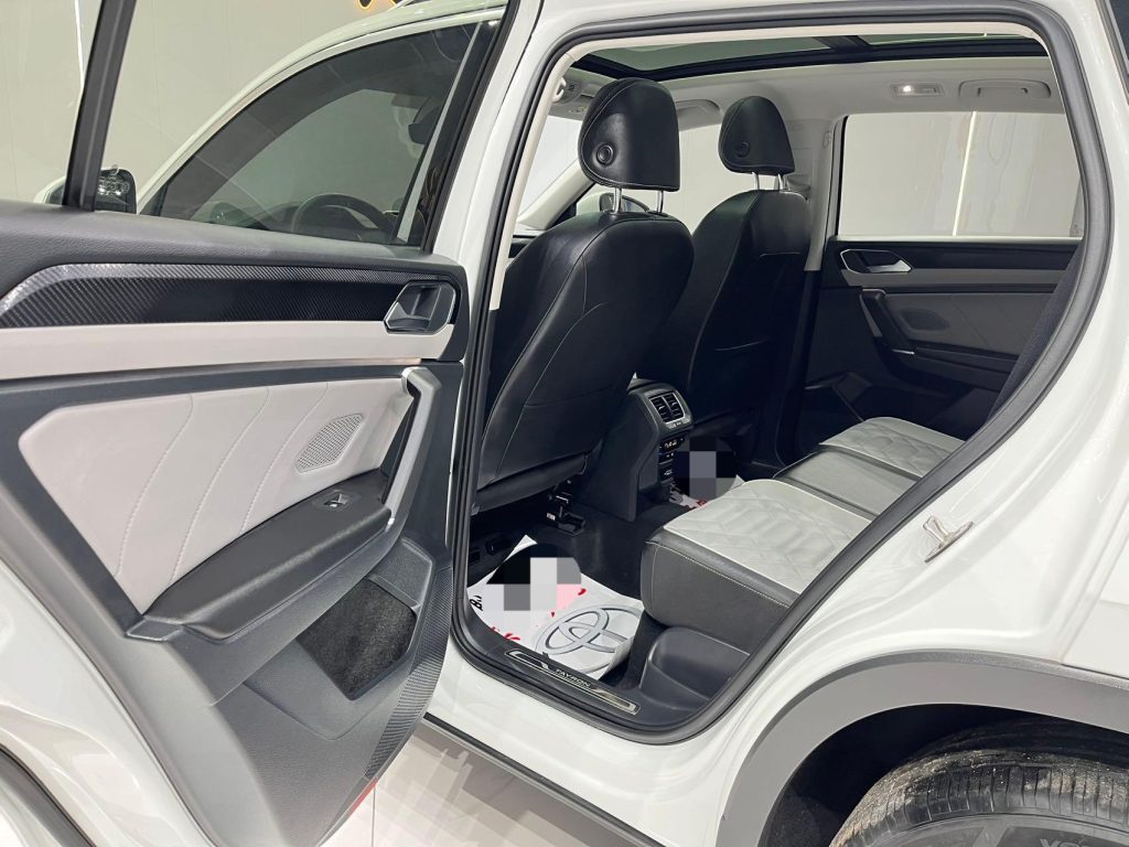 Volkswagen TAYRON 2023 года 280TSI 2WD Luxury Plus Advanced Edition - Huishida Trading