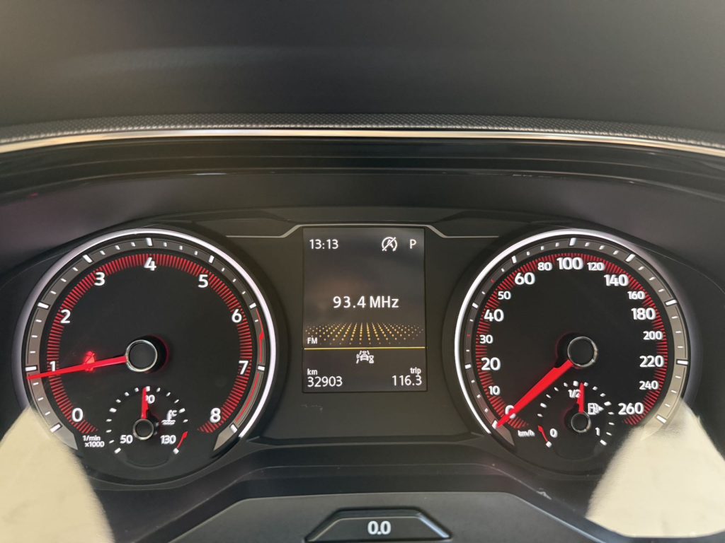 Volkswagen TAYRON 2022 280TSI 2WD Luxury Smart Connect Edition - Huishida Trading