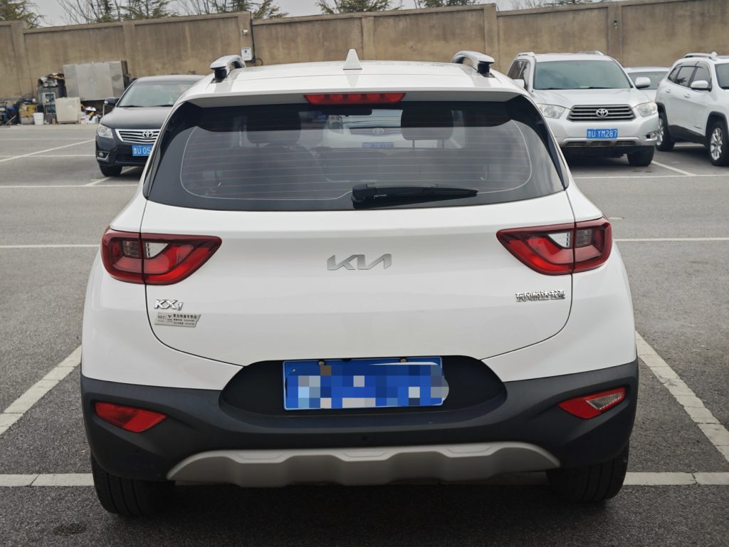 KX1 (Stonic）2021 Модель 1.4L Automatic Fun Edition - Huishida Trading