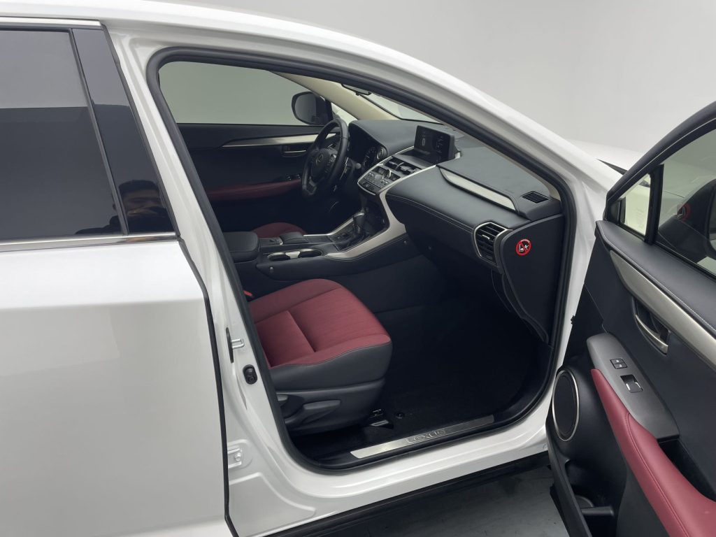 Lexus NX 2020 года 200 Передний привод Sharp Edition China VI - Huishida Trading