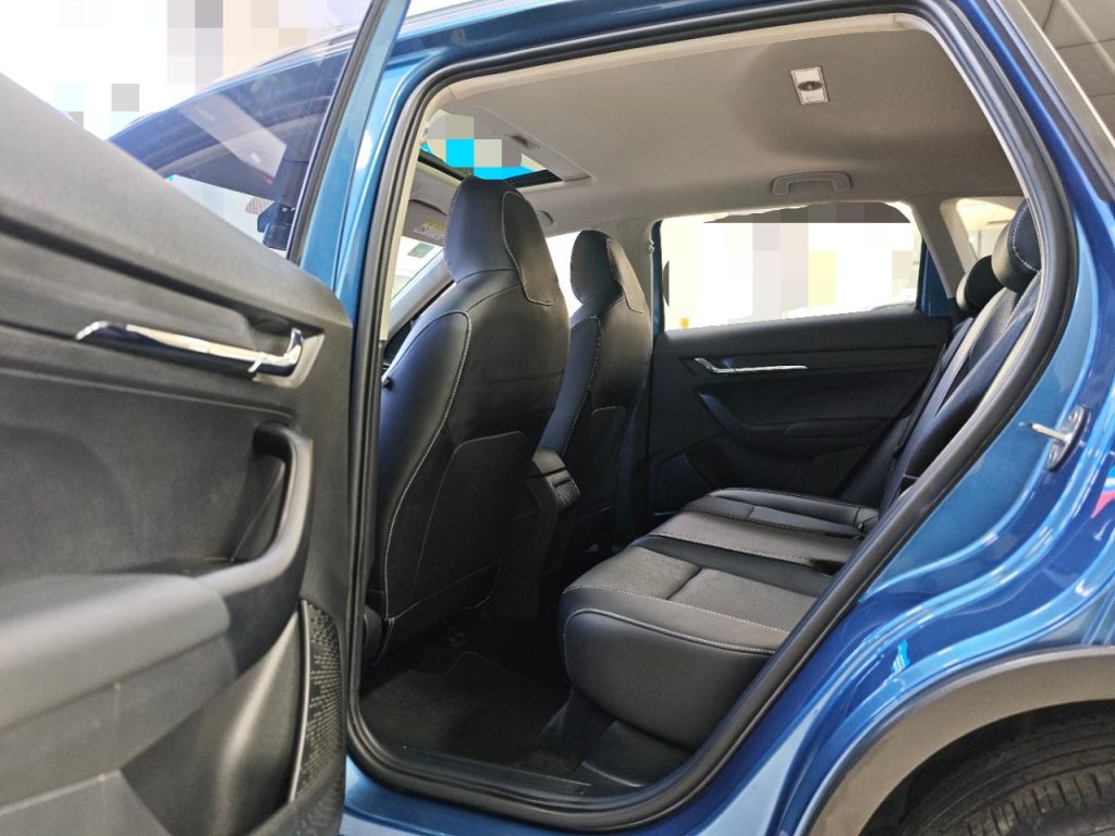 Škoda Kamiq 2021 года 1,5 л Автоматическая коробка передач Comfort Edition - Huishida Trading