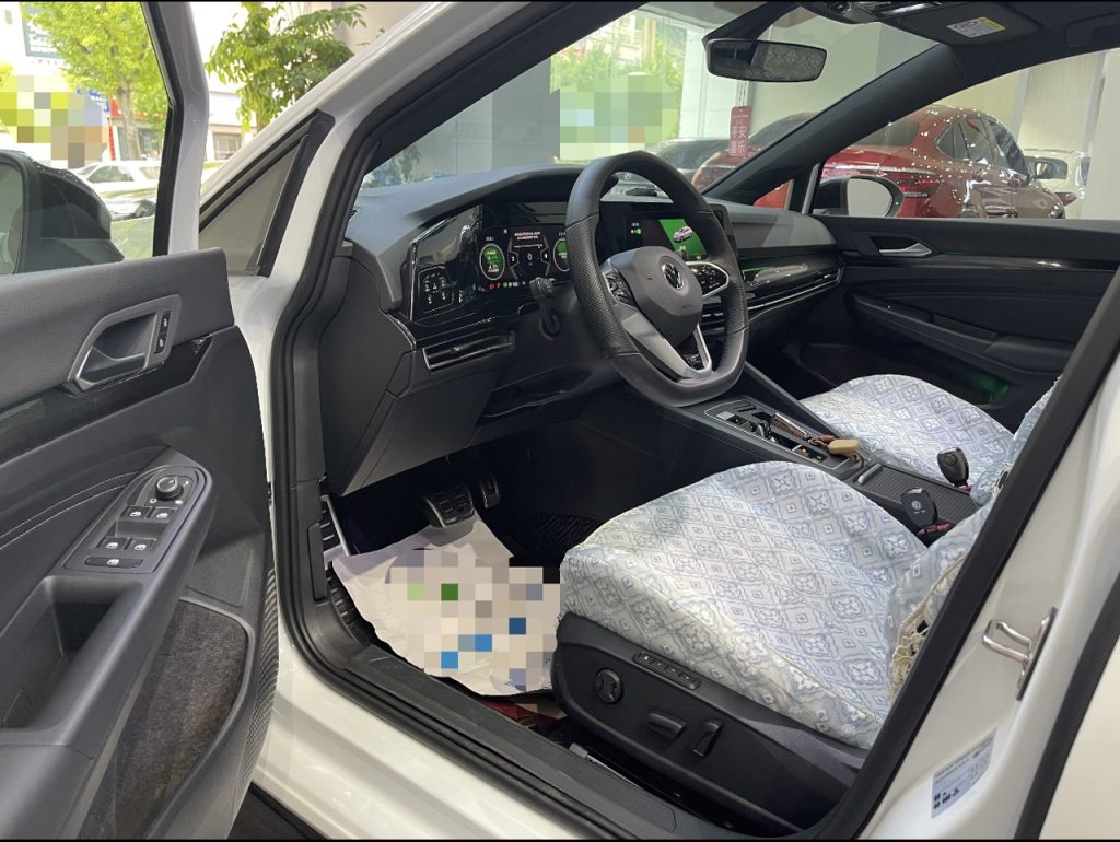 Golf 2023 Модель 280TSI DSG R-Line Lite - Huishida Trading