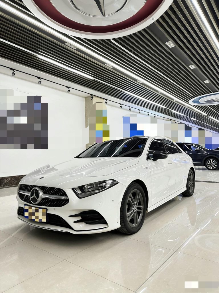 Mercedes-Benz A-Class 2021 модельного года A 180 L Sport Sedan - Huishida Trading