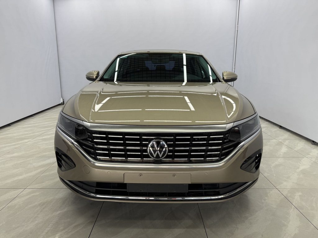 Volkswagen Passat 2022 280TSI Elite Edition - Huishida Trading