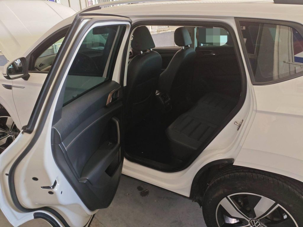 Volkswagen Tharu 2022 года 280TSL Двухколесный привод Luxury Edition - Huishida Trading