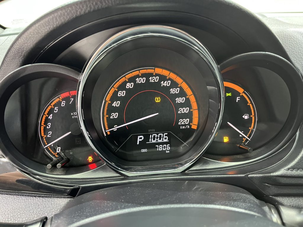 Toyota YARiS L 2022 Модель Yaris X 1.5L CVT Luxury PLUS Edition - Huishida Trading