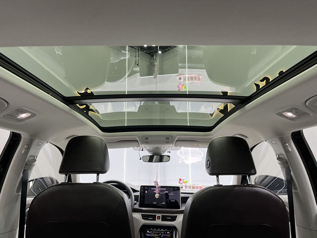 Volkswagen TAYRON 2023 280TSI 2WD Luxury Plus Advanced Edition - Huishida Trading