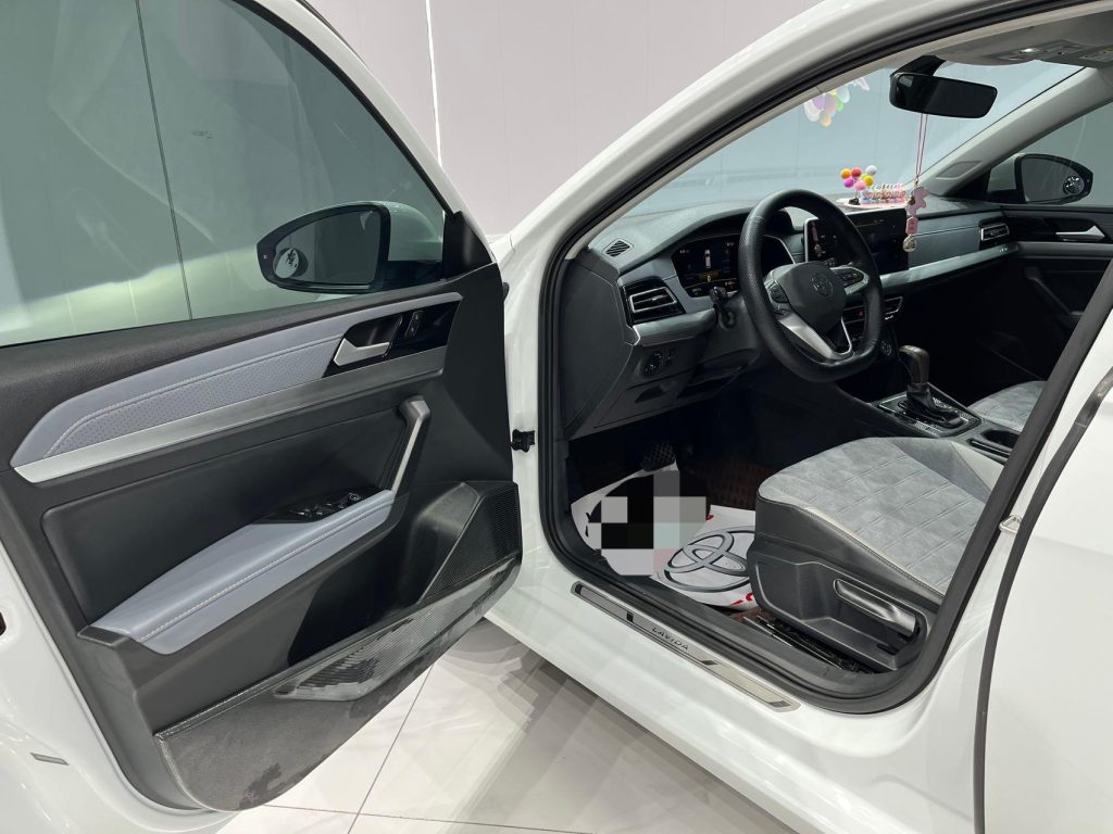 Volkswagen Lavida 2023 года 280TSI DSG Full Comfort Edition - Huishida Trading