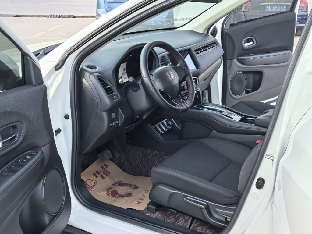 2022 Honda Vezel 1.5L CVT Elite Smart Edition - Huishida Trading