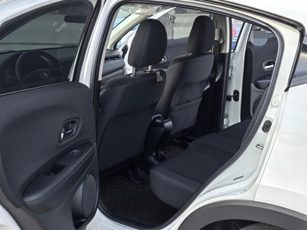 2022 Honda Vezel 1.5L CVT Elite Smart Edition - Huishida Trading