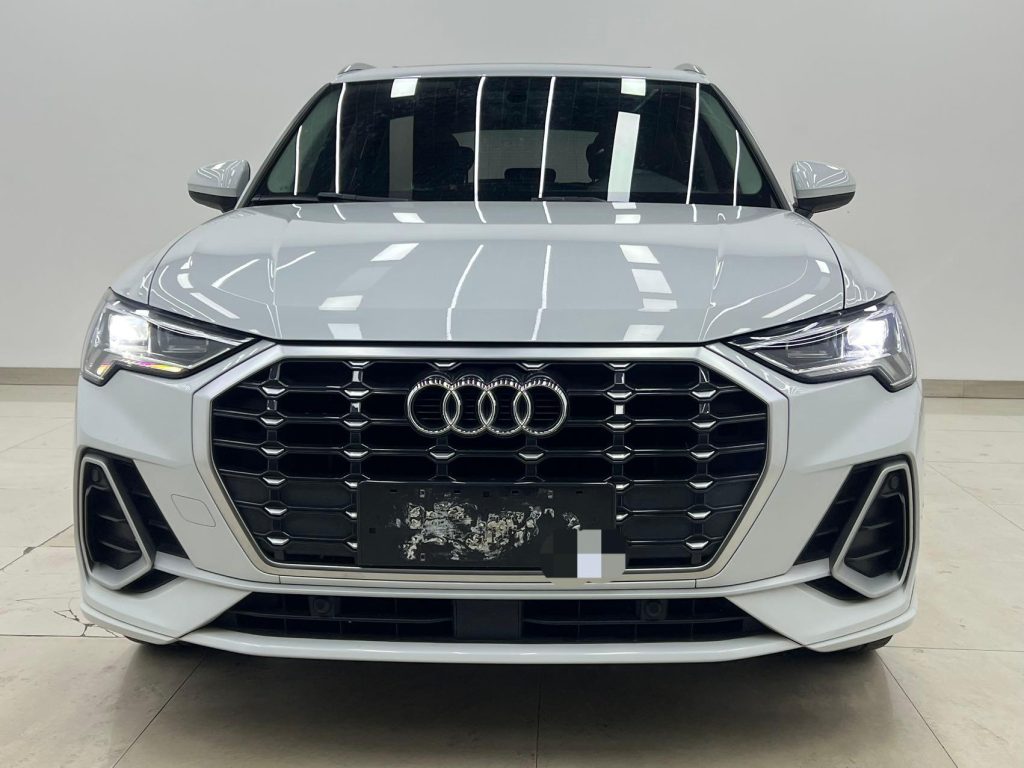 Audi Q3 2022 года 35 TFSI Sportline - Huishida Trading