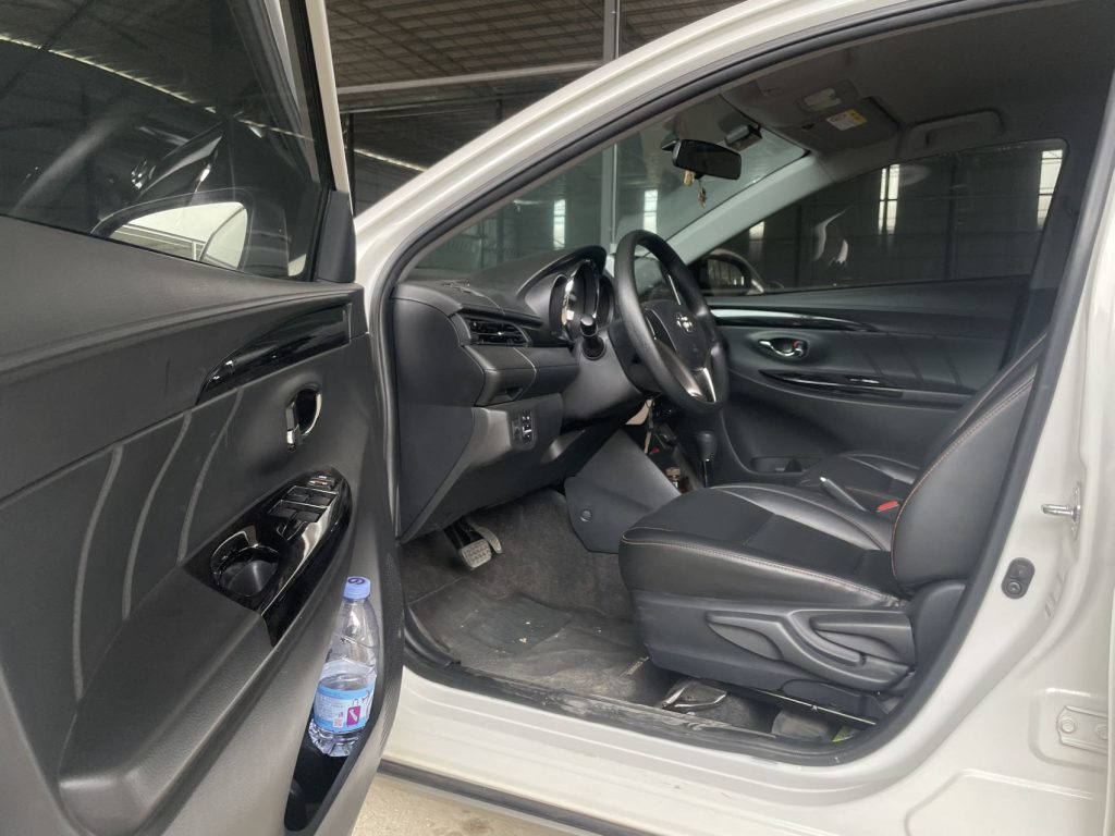 Toyota YARiS L 2021 Модель Yaris X 1.5L CVT Luxury Edition - Huishida Trading