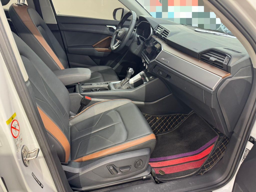 2022 Audi Q3 35TFSI Style Plus - Huishida Trading