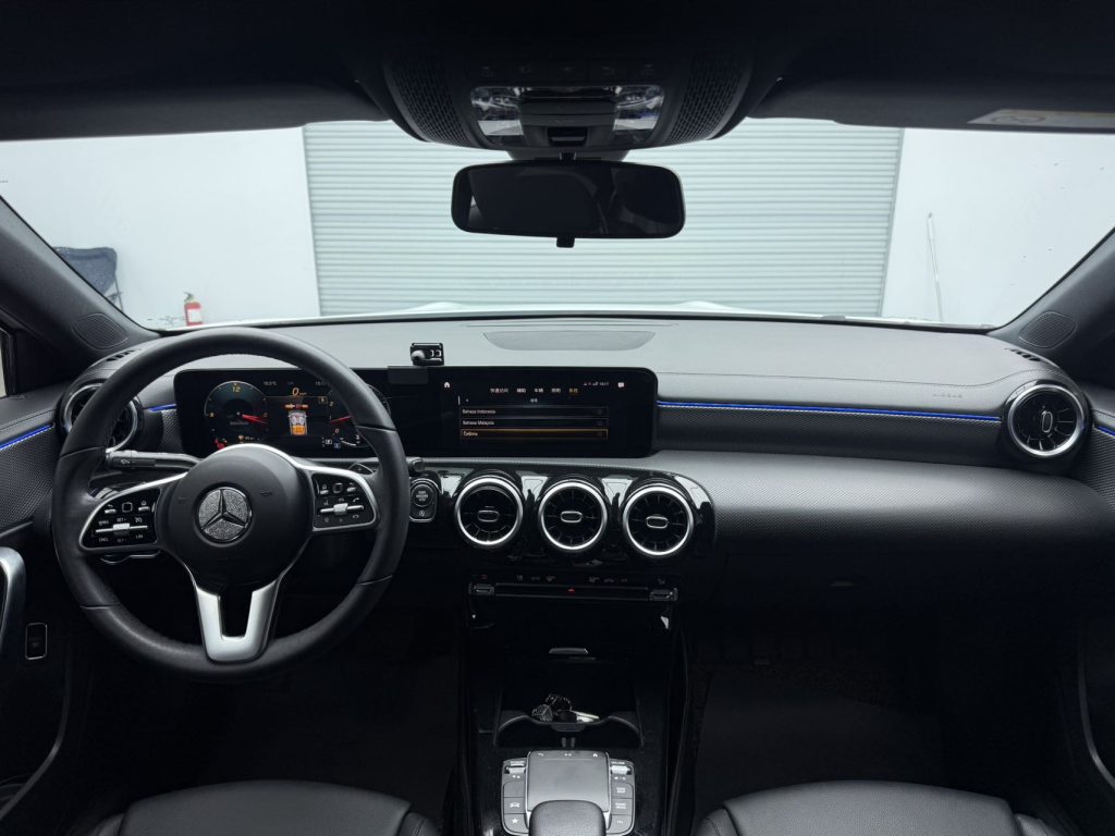 Mercedes-Benz A-Class 2022 A 180 L Sport Sedan - Huishida Trading