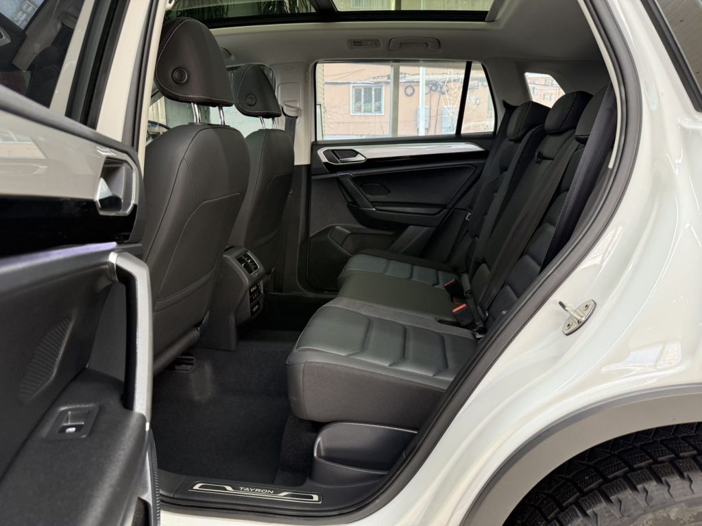 Volkswagen TAYRON 2022 280TSI 2WD Luxury Smart Connect Edition - Huishida Trading