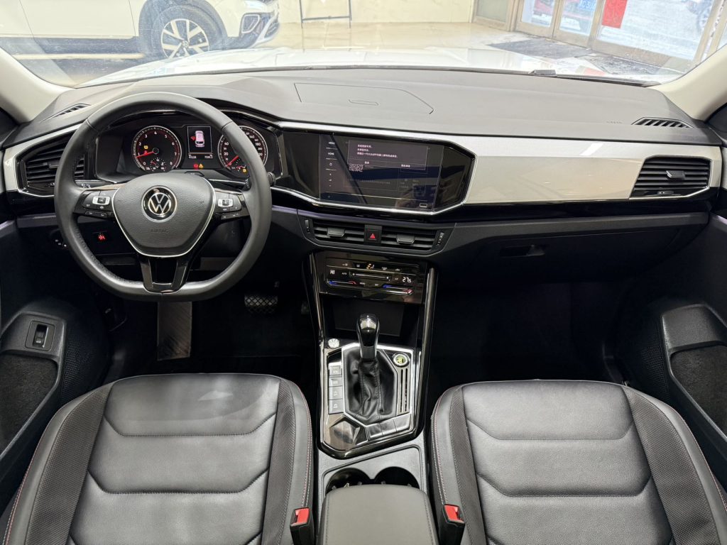 Volkswagen TAYRON 2022 280TSI 2WD Luxury Smart Connect Edition - Huishida Trading