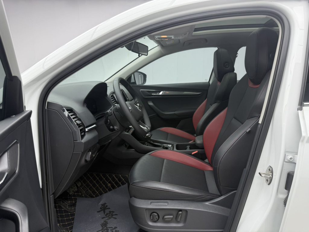 Škoda Karoq 2025 TSI280 Luxury Edition - Huishida Trading