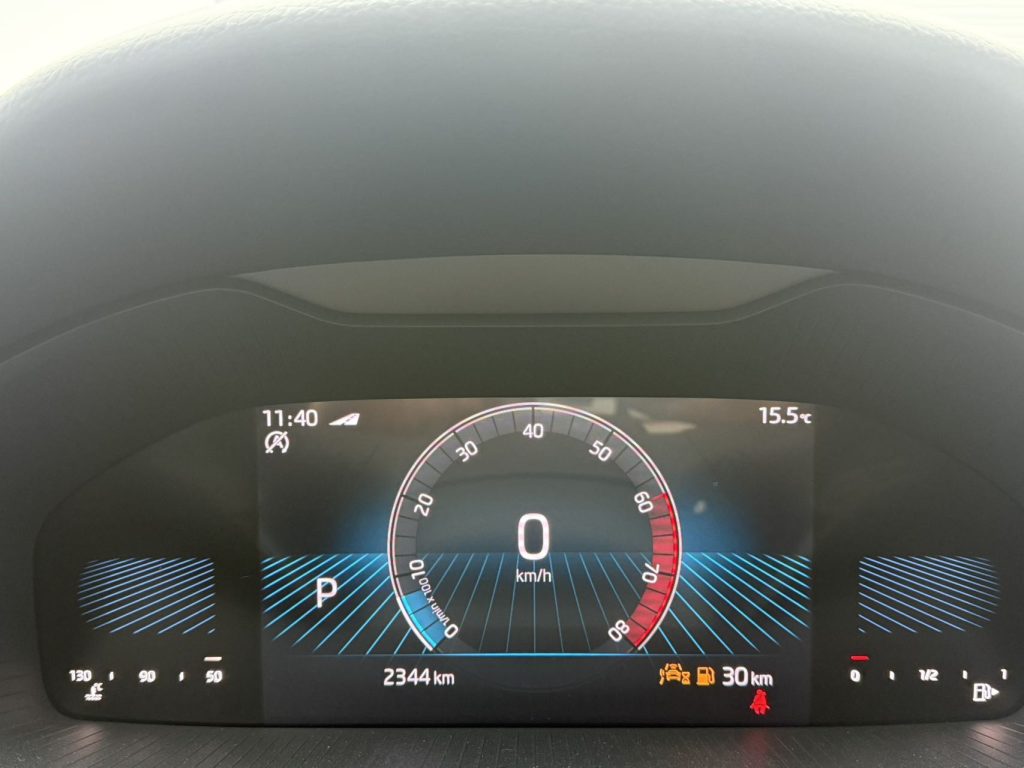 Škoda Karoq 2025 TSI280 Luxury Edition - Huishida Trading