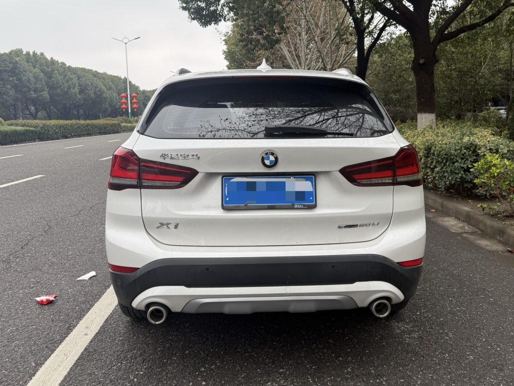 BMW X1 2022 sDrive20Li Luxury Edition - Huishida Trading