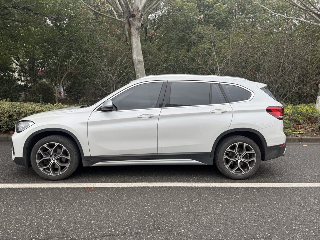 BMW X1 2022 sDrive20Li Luxury Edition - Huishida Trading