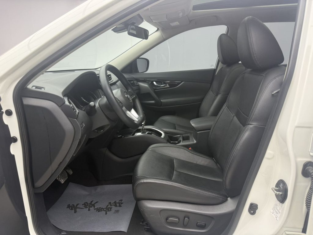 Nissan X-Trail 2022 2.0L 2WD Intelligent Connect Premium Edition - Huishida Trading