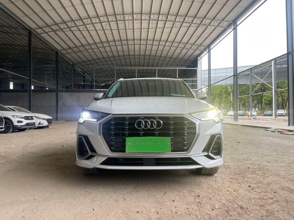 Audi Q3 2022 года 35 TFSI Sportline Национальный стандарт выбросов VI - Huishida Trading