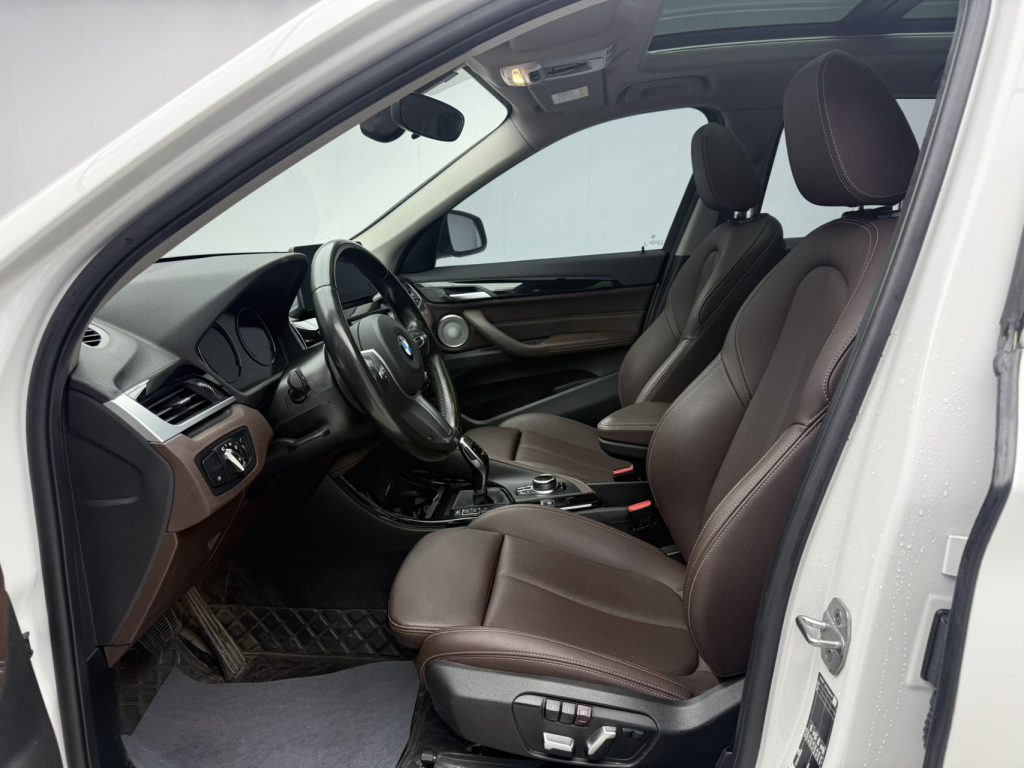 BMW X1 2022 sDrive20Li Luxury Edition - Huishida Trading