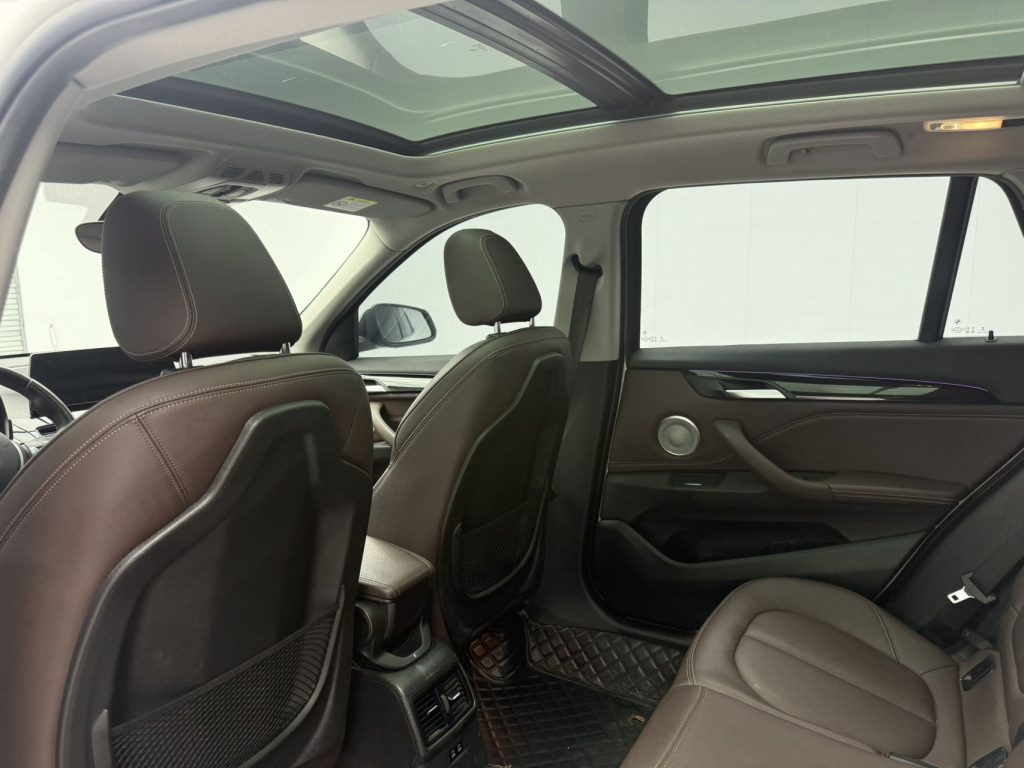 BMW X1 2022 sDrive20Li Luxury Edition - Huishida Trading