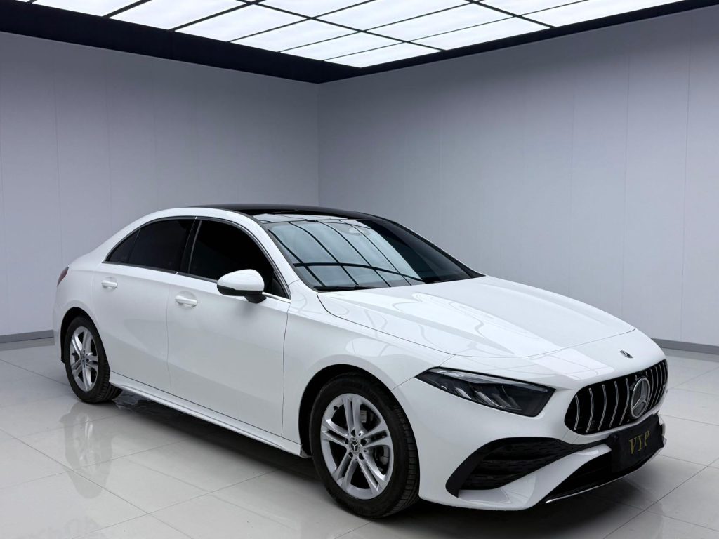 Mercedes-Benz A-Class 2023 A 180 L - Huishida Trading