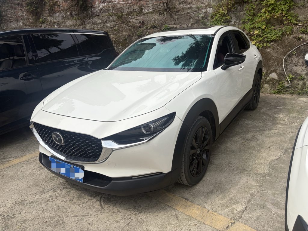 Mazda CX-30 2022 года 2,0 л Автоматическая коробка передач Elegance Black Edition - Huishida Trading