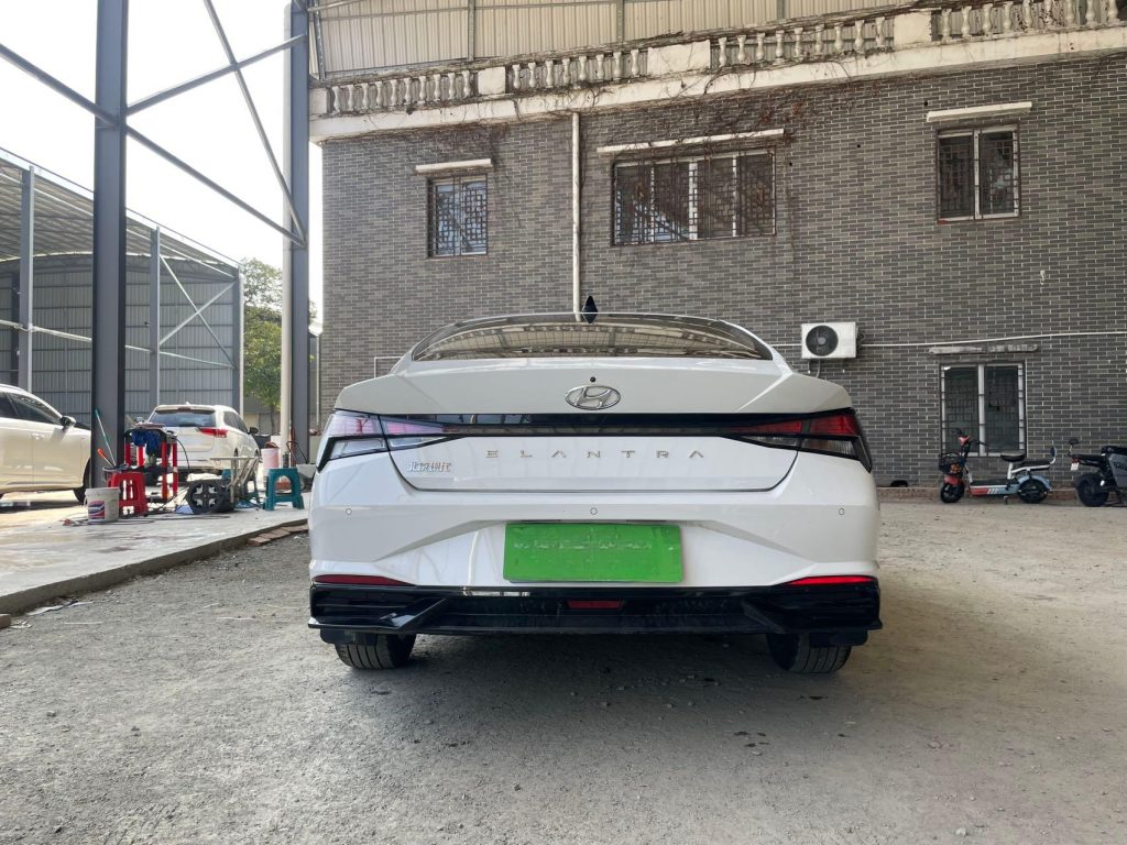 Hyundai Elantra 2022 года 1,5 л CVT GLX Elite Edition - Huishida Trading