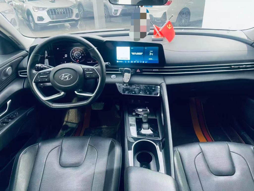 2021 Hyundai Elantra 1.5L CVT LUX Premium Edition - Huishida Trading