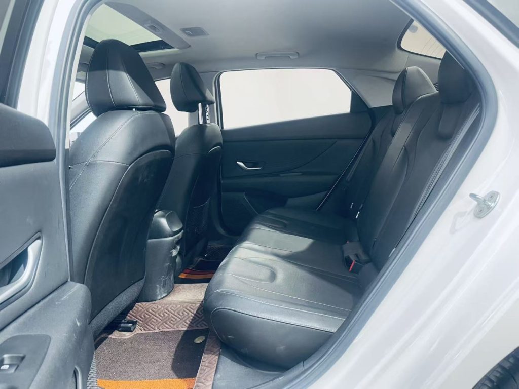 2021 Hyundai Elantra 1.5L CVT LUX Premium Edition - Huishida Trading