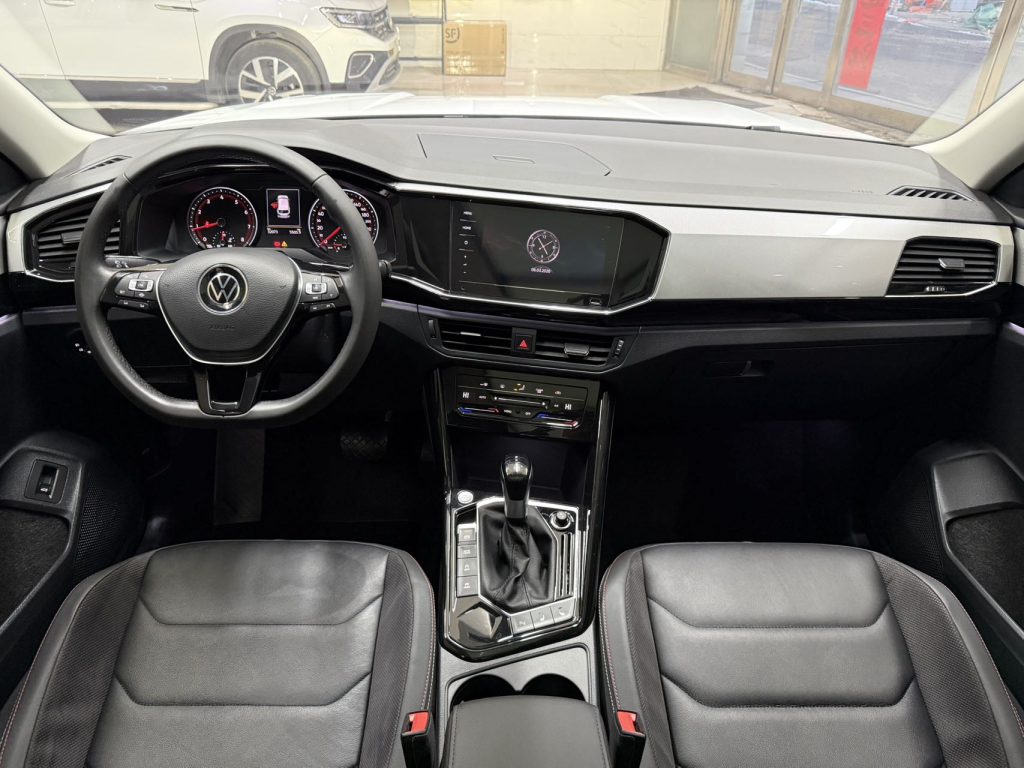 Volkswagen TAYRON 2022 280TSI 2WD Luxury Smart Connect Edition - Huishida Trading